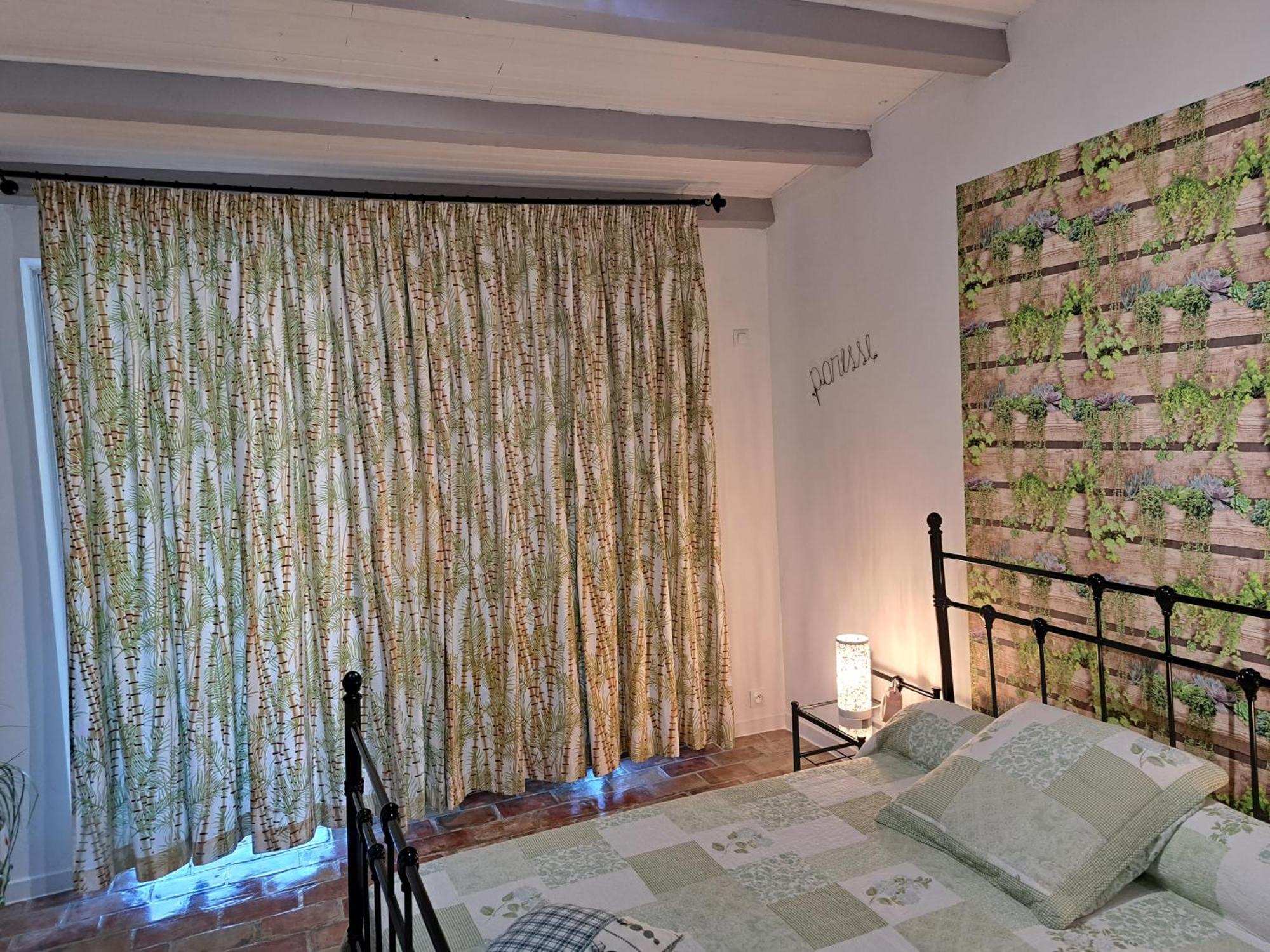 Bed and Breakfast Lou Pin Dou Papet Roquevaire Esterno foto